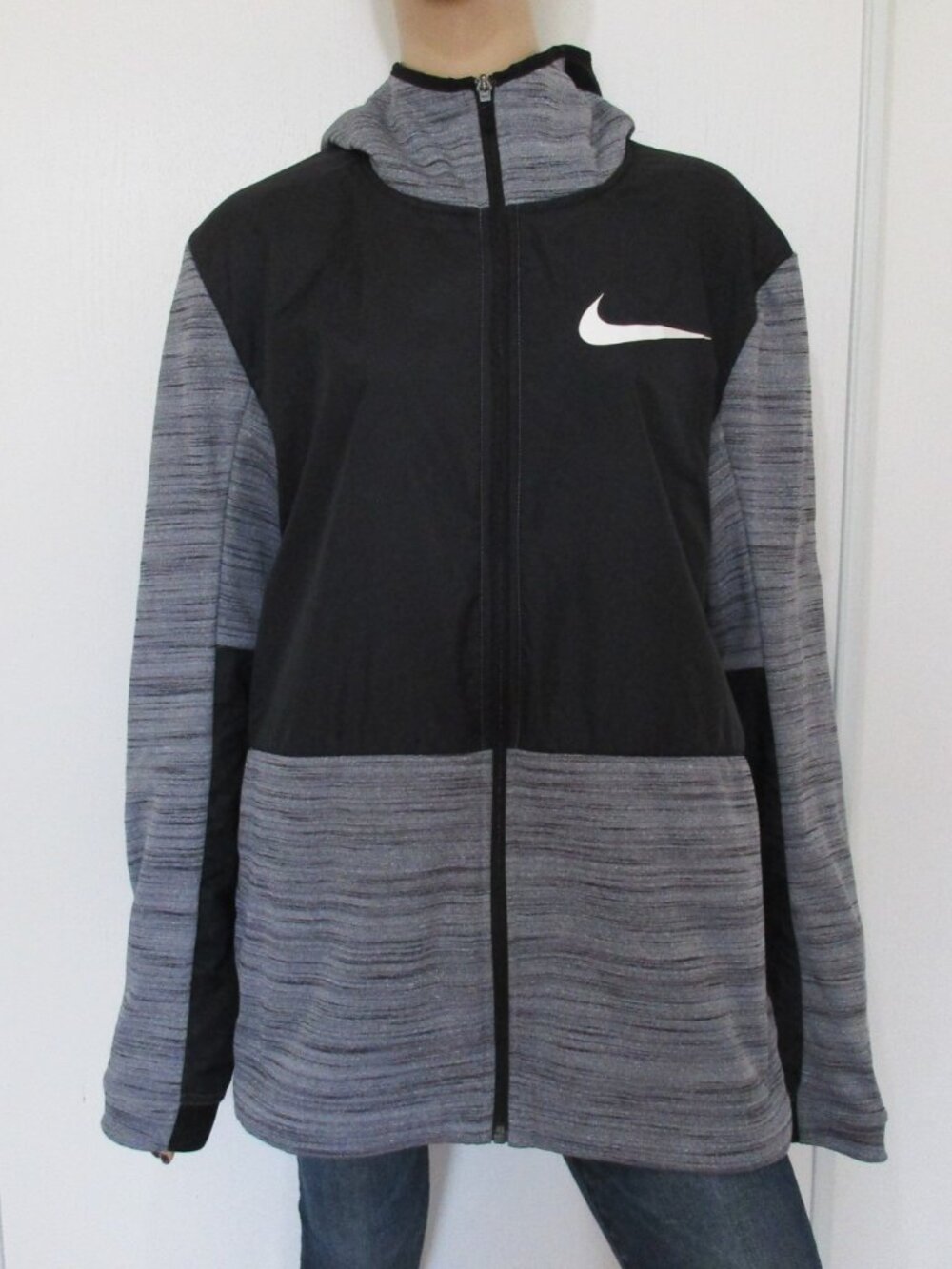 NIKE Jacket Size Large DRI Fit Full Zip